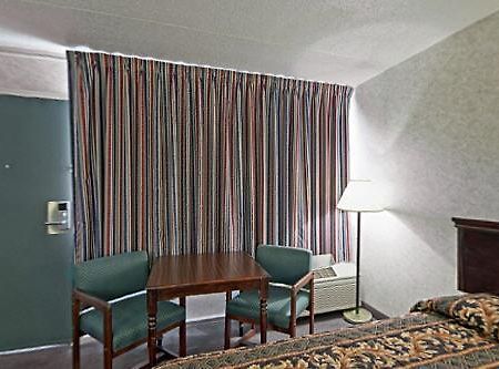 America'S Best Value Inn & Suites - Memphis/Graceland Rum bild
