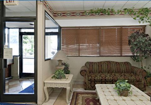America'S Best Value Inn & Suites - Memphis/Graceland Exteriör bild